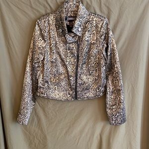 Daytrip gold and black jacket